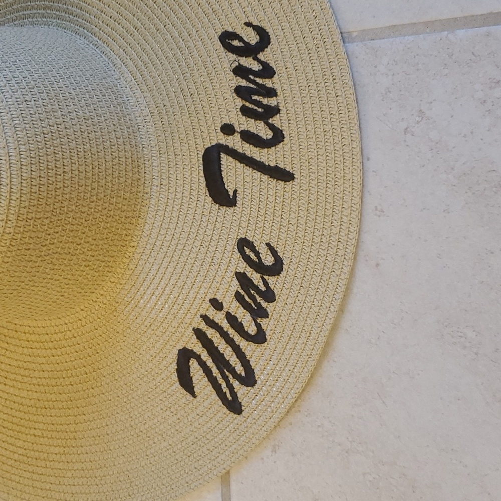 Beach Hat - Picture 2 of 2